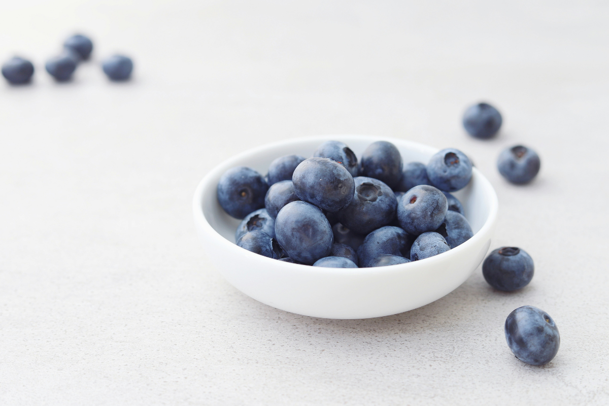 How do you eat blueberries for breakfast?